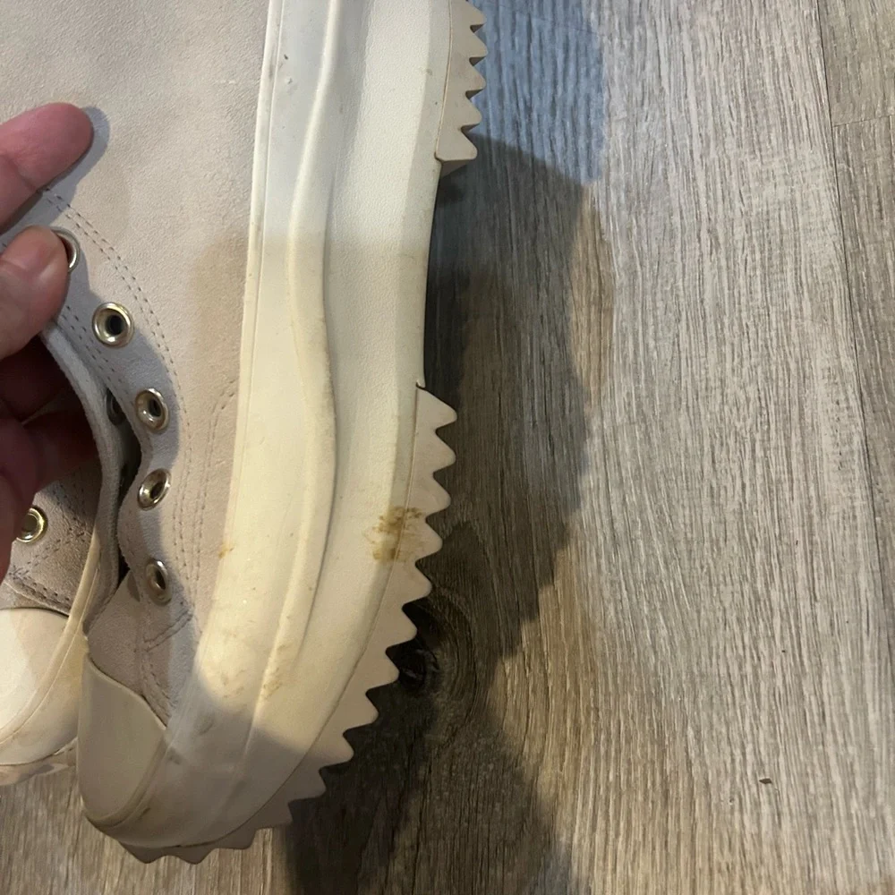 Converse canvas high